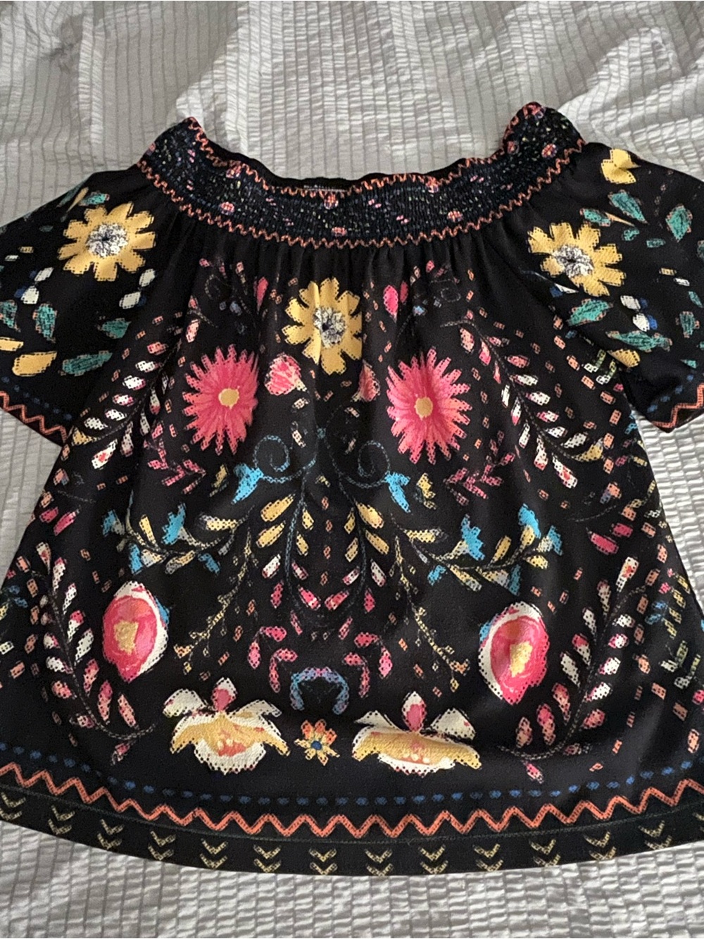 Flying Tomato Black Floral Smocked Neck Blouse Size Small
